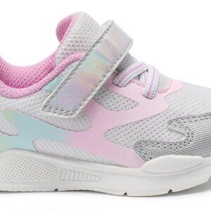 NWOT Stride Rite Ridley Sneaker Iridescent